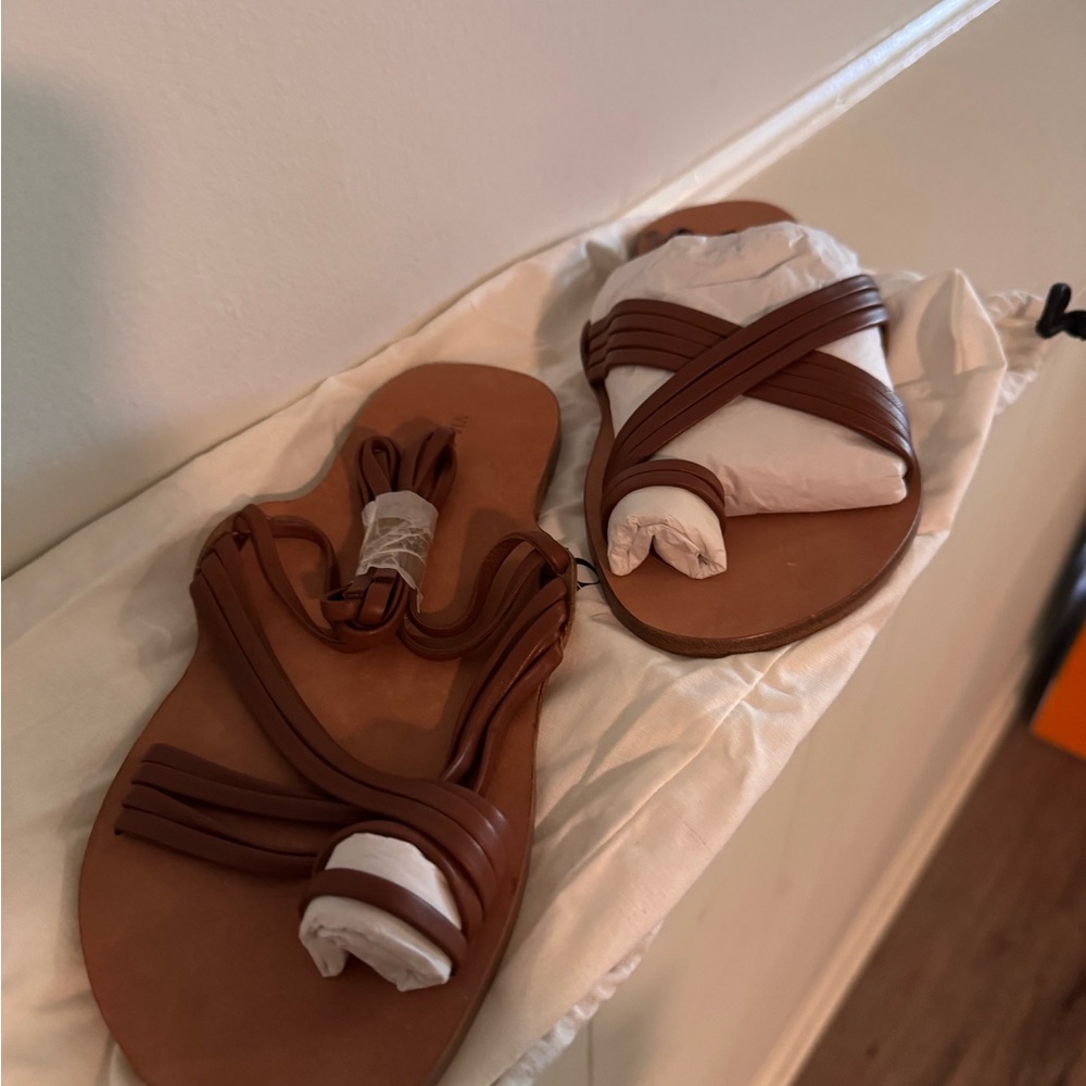 Via Spiga Tan Leather Sandals